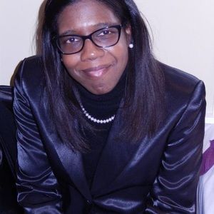 Meet your Posher, Delia